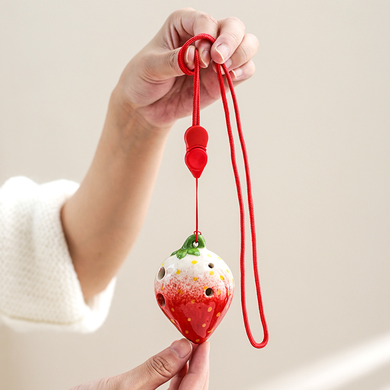 Cute Strawberry Shaped Ocarina - Musical Instrument Kids 评论和价格